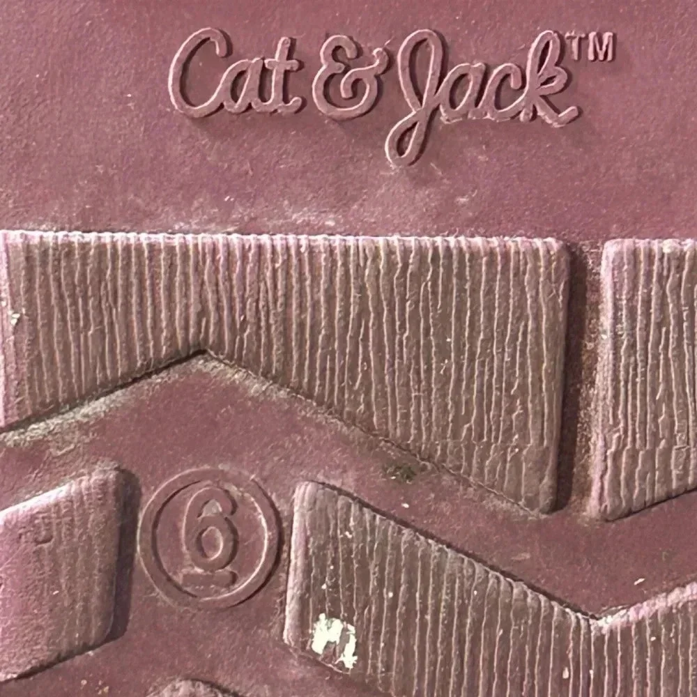 Cat & Jack Girls' Burgundy Red Silver‎ Dots Darby Faux Fur Winter Boot Sz 6